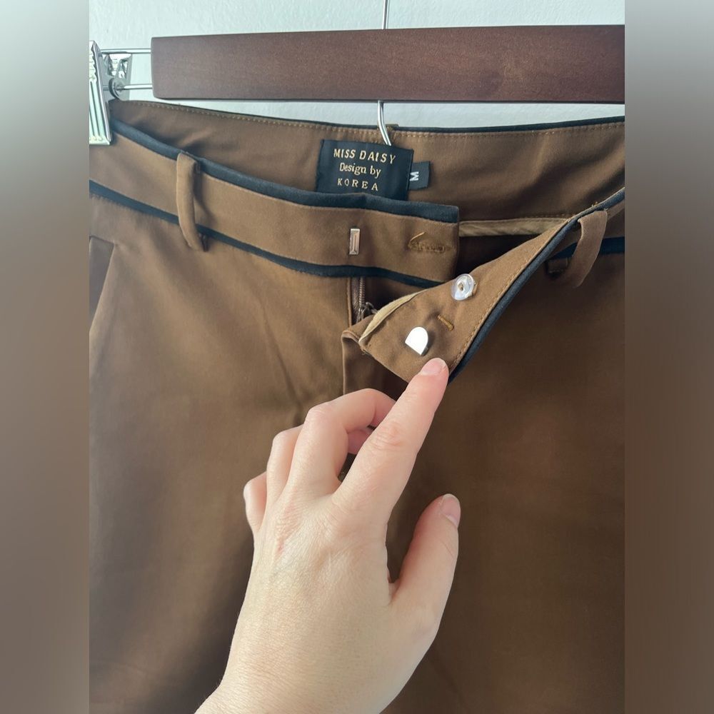 MISS DAISY Design by KOREA Brown Cropped Pants Size M Office Academia Basics - Picture 6 of 11